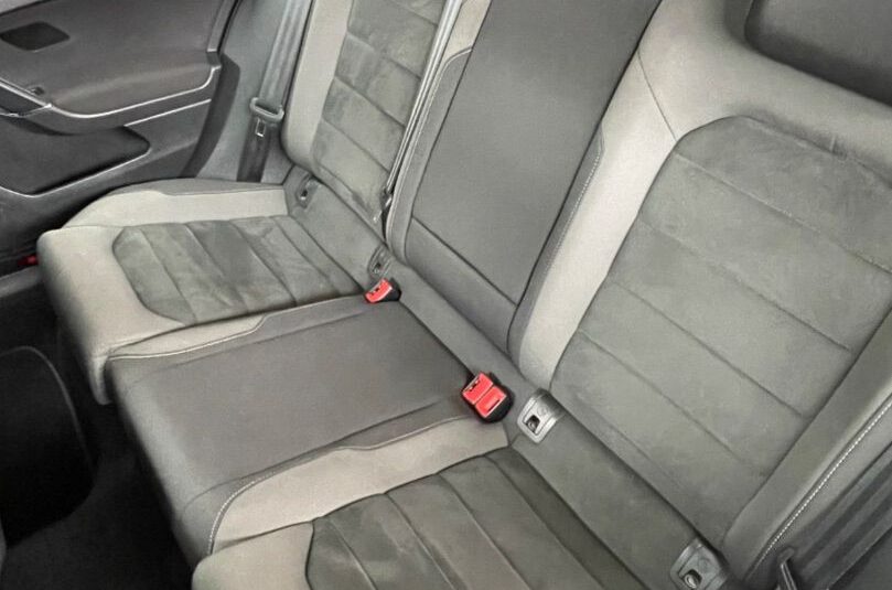 VOLKSWAGEN GOLF VII SPORT HIGHLINE