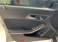 MERCEDES CLA 200 SHOOTING BRAKKE AMG LINE