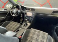 VOLKSWAGEN Golf GTD