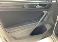 VOLKSWAGEN TIGUAN R LINE