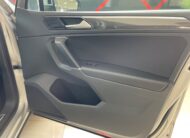 VOLKSWAGEN TIGUAN R LINE