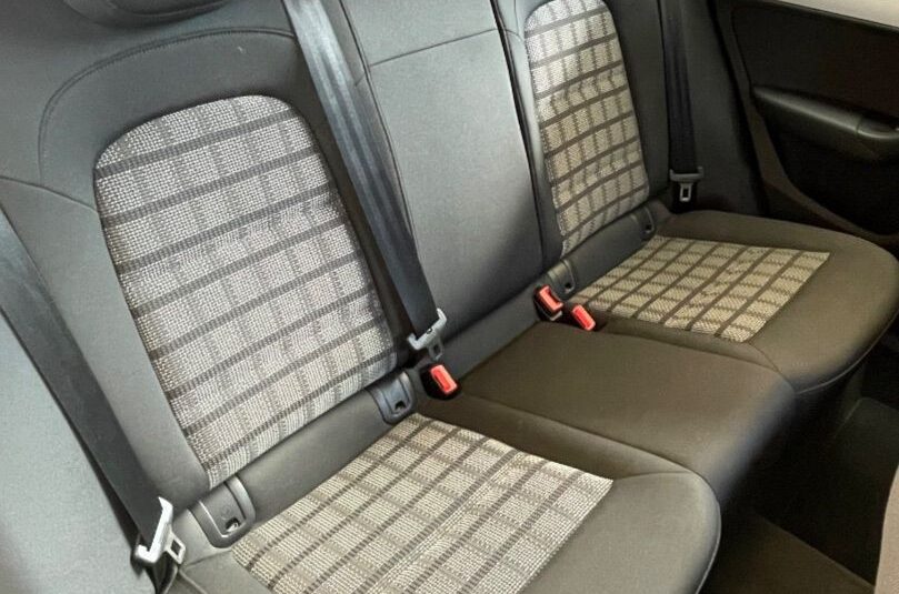 AUDI Q3 S LINE