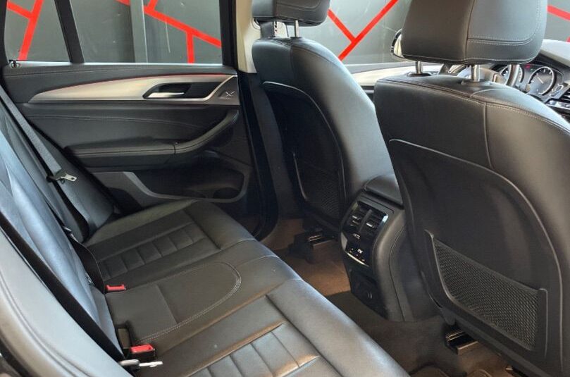 BMW X3 LUXURY LINE