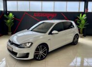 VOLKSWAGEN Golf GTD