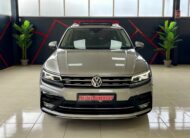 VOLKSWAGEN TIGUAN R LINE