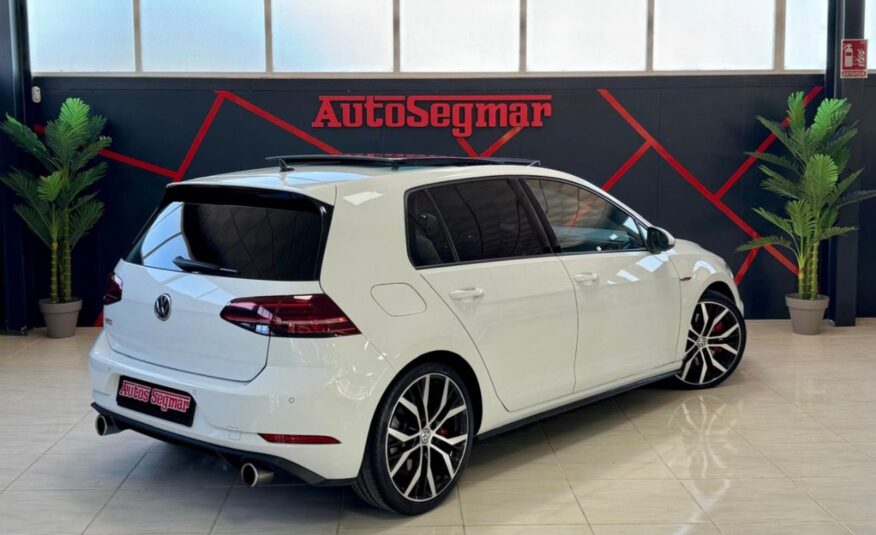 VOLKSWAGEN GOLF GTI PERFORMANCE