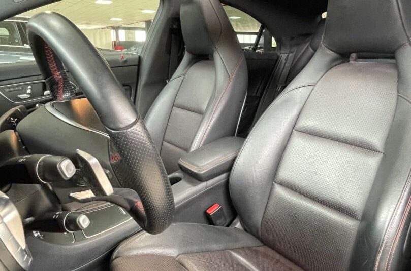 MERCEDES CLA 220 AMG LINE