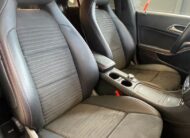 MERCEDES CLA 220 AMG