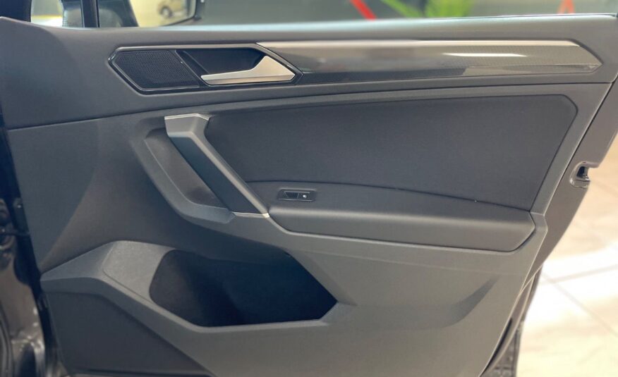 VOLKSWAGEN TIGUAN HIGHLINE