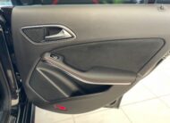 MERCEDES CLA 220 AMG