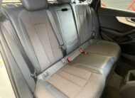 AUDI A4 AVANT S LINE