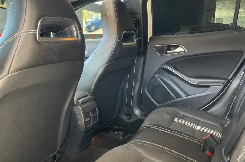 MERCEDES GLA 220 4 MATIC AMG EDITION