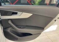 AUDI A4 AVANT S LINE