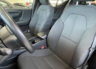VOLVO XC40 MOMENTUM