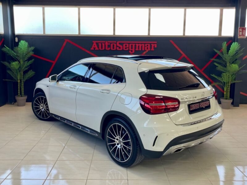 MERCEDES GLA 220 AMG EDITION