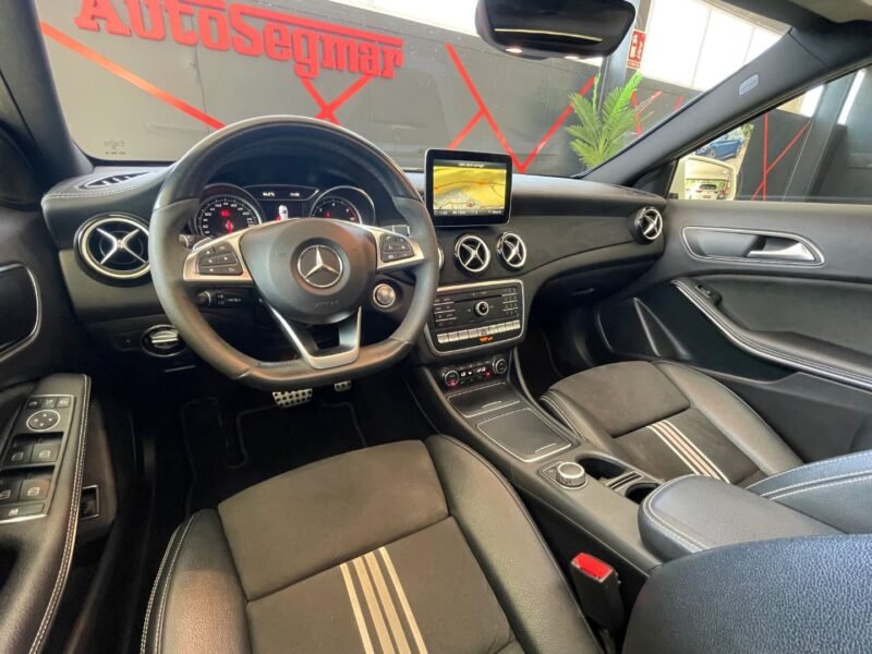 MERCEDES GLA 220 AMG EDITION