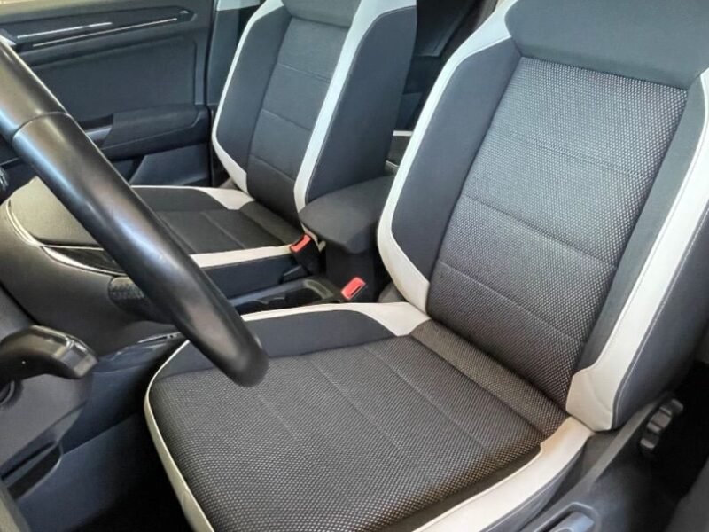 VOLKSWAGEN T-ROC SPORT