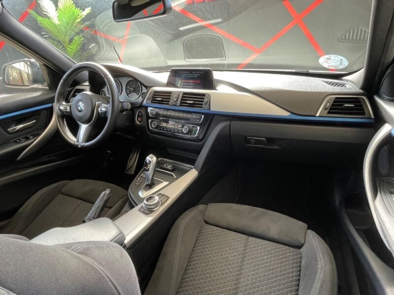 BMW 320D M SPORT