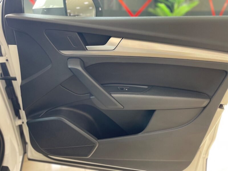 AUDI Q5 S LINE QUATTRO 190 S TRONIC