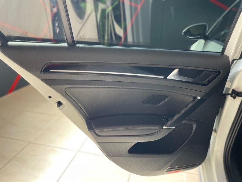 VOLKSWAGEN GOLF VII GTD