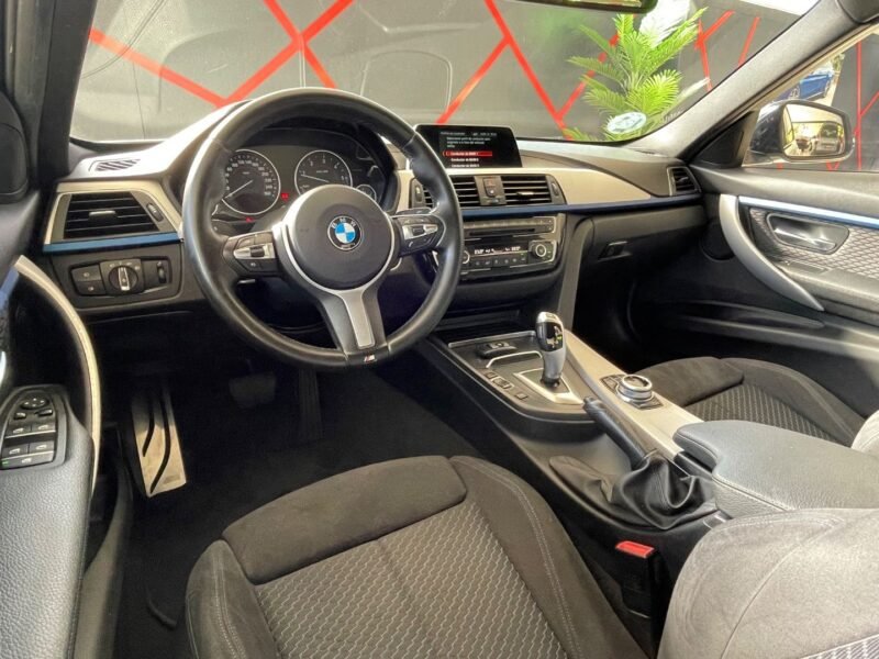 BMW 320D M SPORT