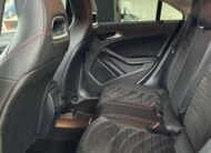 MERCEDES CLA 200 AMG LINE