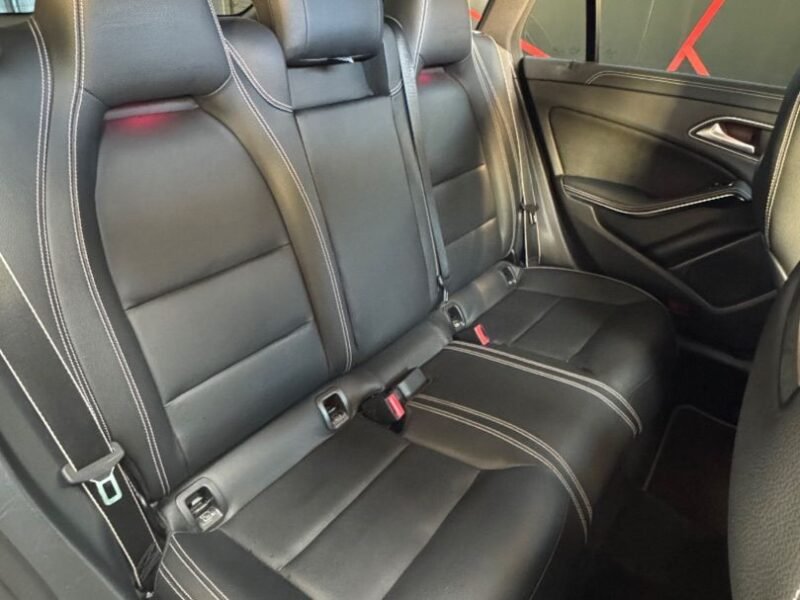 MERCEDES-BENZ CLA 200 SHOOTING BRAKE AMG EDITION