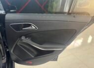 MERCEDES CLA 200 SHOOTING BRAKE AMG LINE