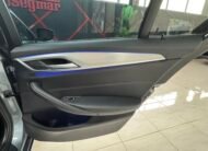 BMW 520 LUXURY LINE