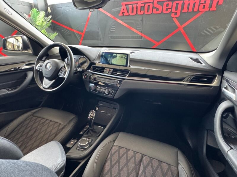 BMW X1 18 XDRIVE X LINE