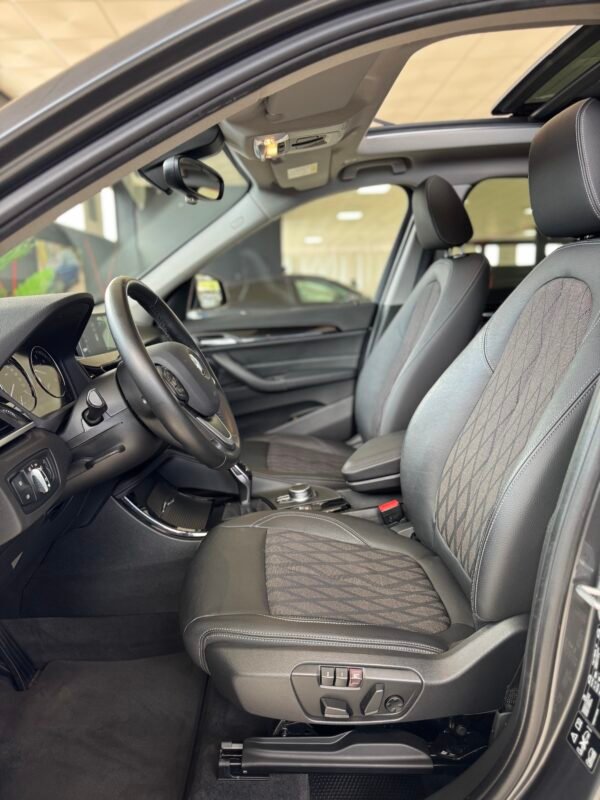 BMW X1 18 XDRIVE X LINE
