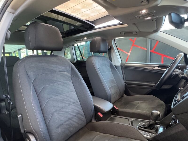 VOLKSWAGEN TIGUAN SPORT