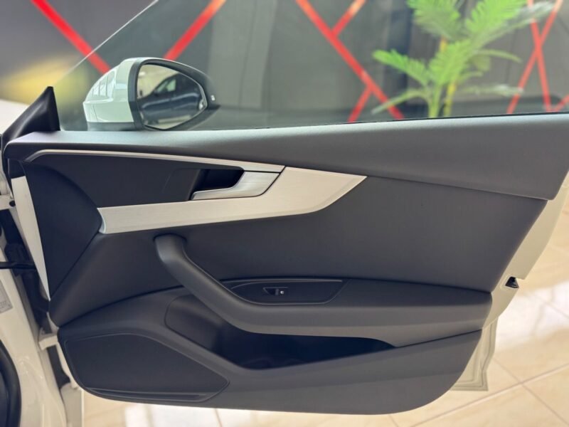 AUDI A5 S SPORTBACK S LINE