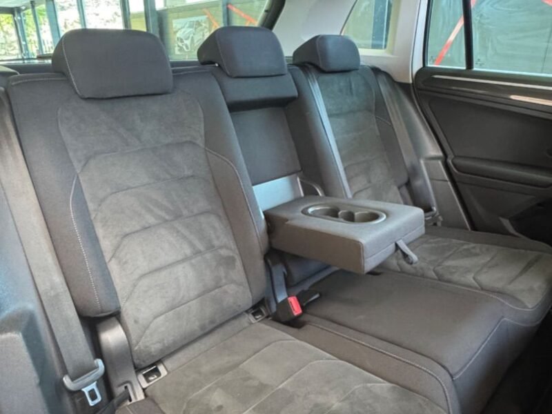 VOLKSWAGEN TIGUAN SPORT