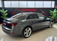 AUDI A4 S LINE