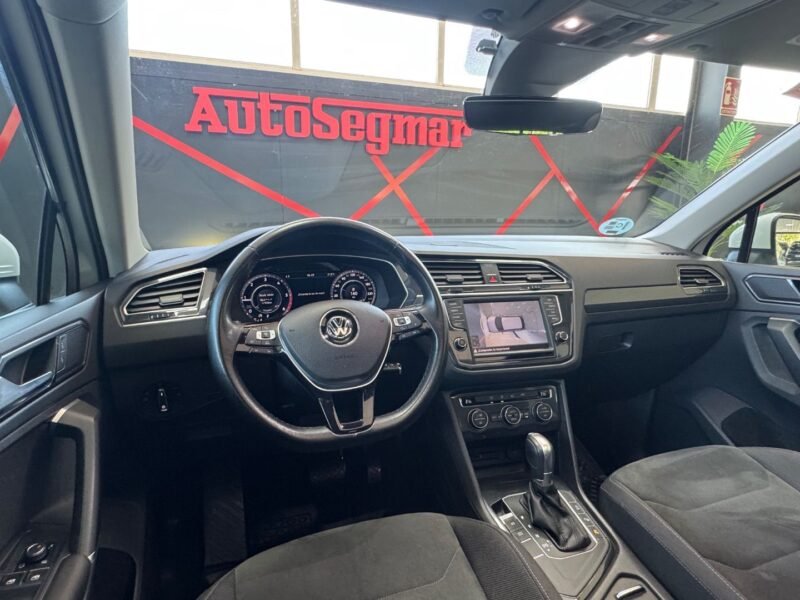 VOLKSWAGEN TIGUAN SPORT