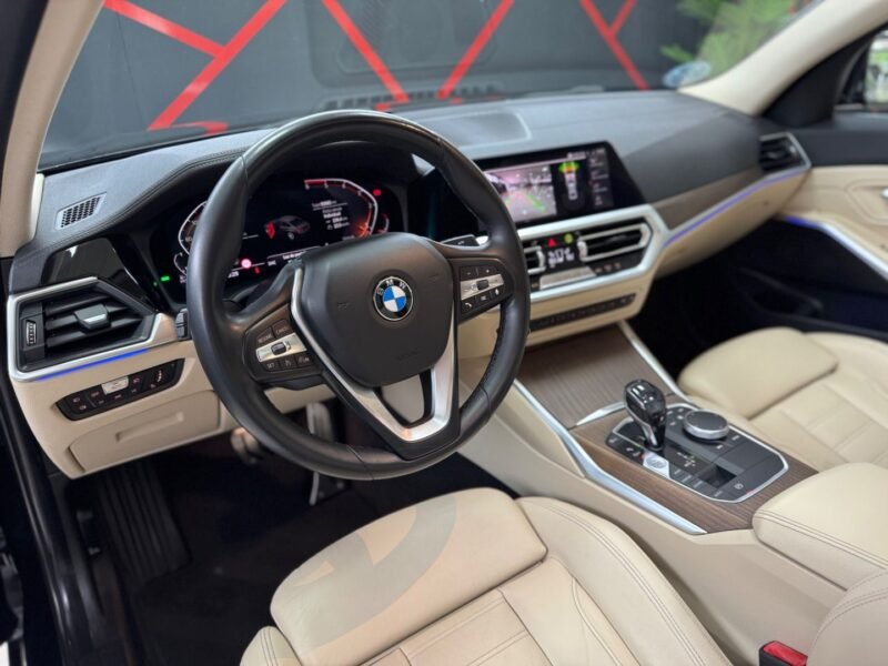 BMW 320D AUTO.