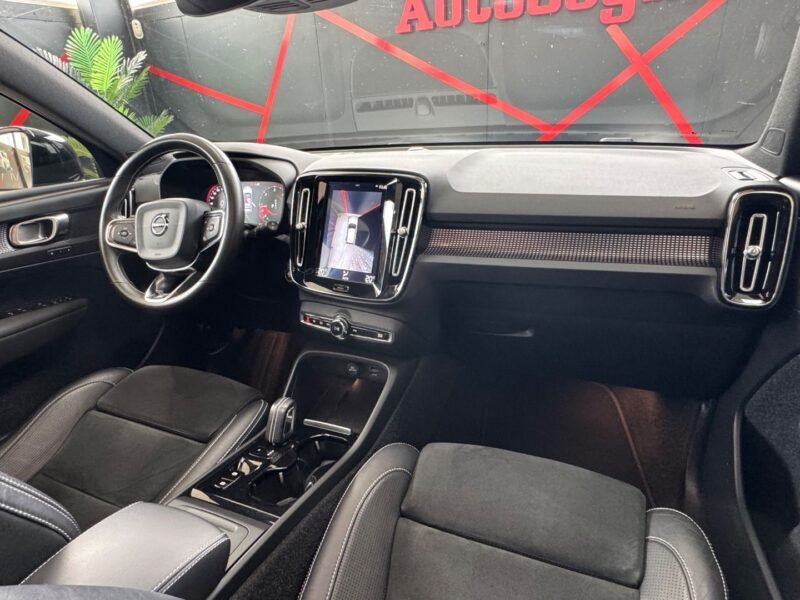 VOLVO XC40 RDESIGN