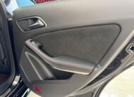 MERCEDES CLA 220 AMG LINE