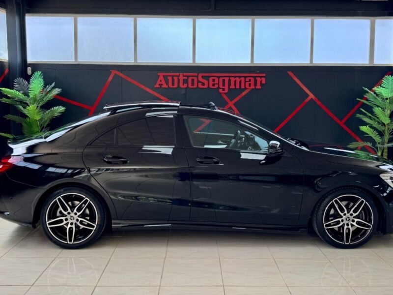 MERCEDES CLA 220 AMG LINE