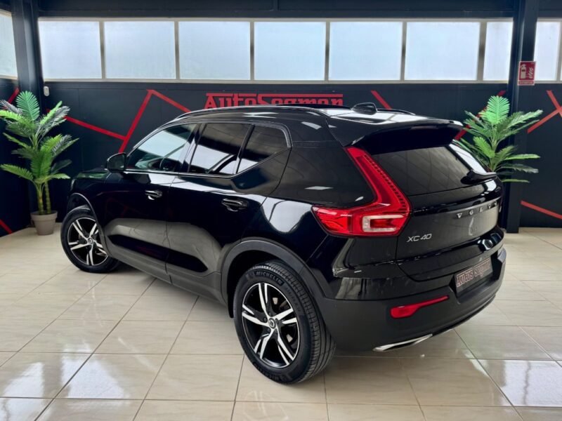 VOLVO XC40 RDESIGN