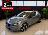 VOLVO V40 D2 MOMENTUM