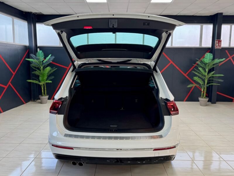 VOLKSWAGEN TIGUAN 4MOTION R LINE 190