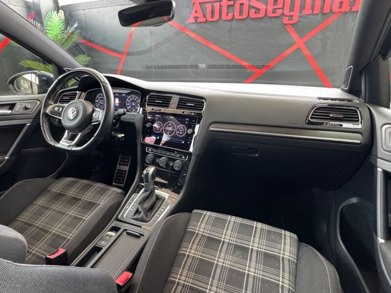 VOLKSWAGEN GOLF GTD