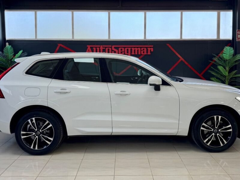 VOLVO XC60 D4 AWD