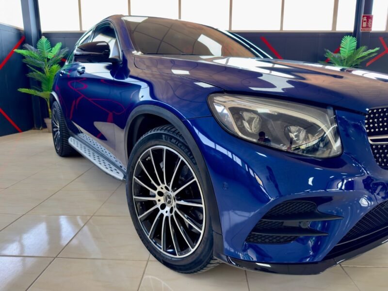MERCEDES GLC 250 AMG LINE 4 MATIC