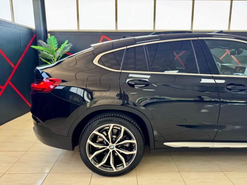 BMW X4 XDRIVE 20D X LINE