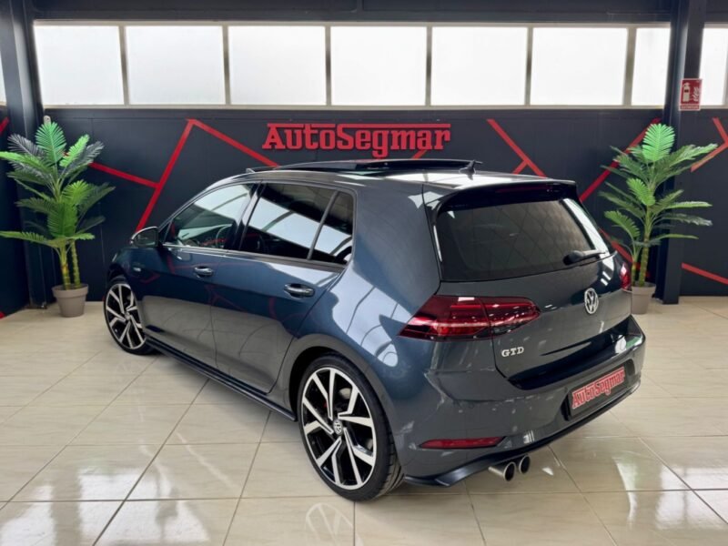 VOLKSWAGEN GOLF GTD