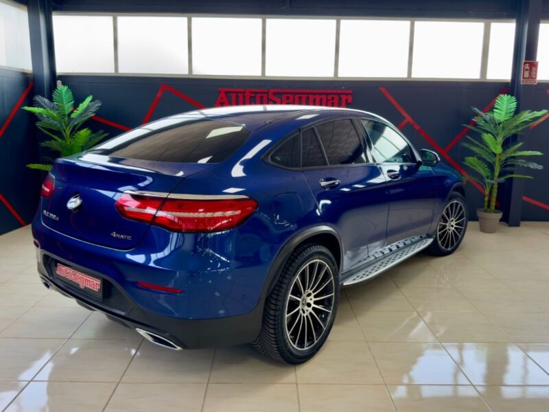 MERCEDES GLC 250 AMG LINE 4 MATIC