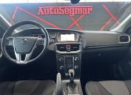 VOLVO V40 D2 MOMENTUM